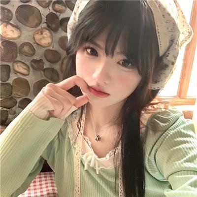 演员